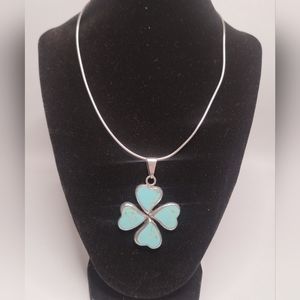 Vintage four leaf clover pendant